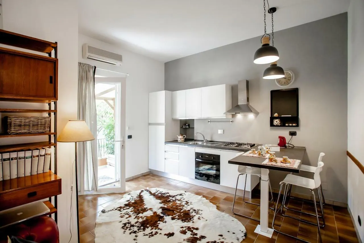 Roma, Deliziosa Casa Indipendente Immersa Nel Verde Villa
